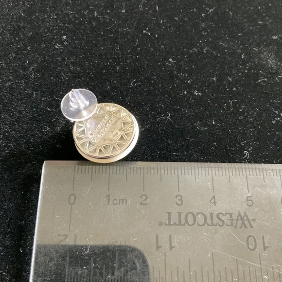 Vivienne Westwood Women's White Emmylou Earrings - Picture 5 of 5